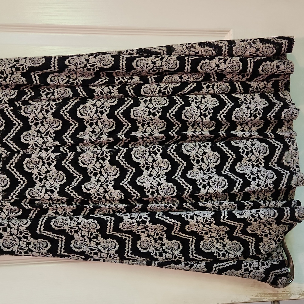 Torrid Sz 14 Preowned Black And White Lace Skater Brunch Summer Cocktail Dress - Picture 2 of 12